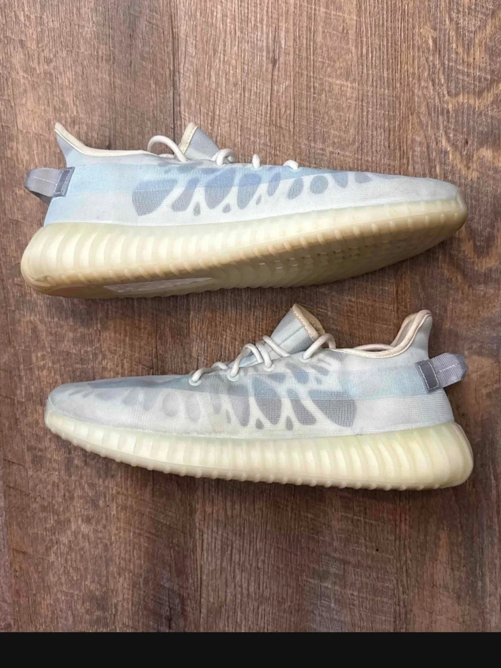 Adidas Yeezy Boost 350 V2 Mono Ice Blue White